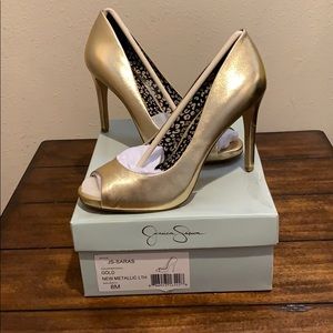 Jessica Simpson Saras Gold Peep Toe Heels